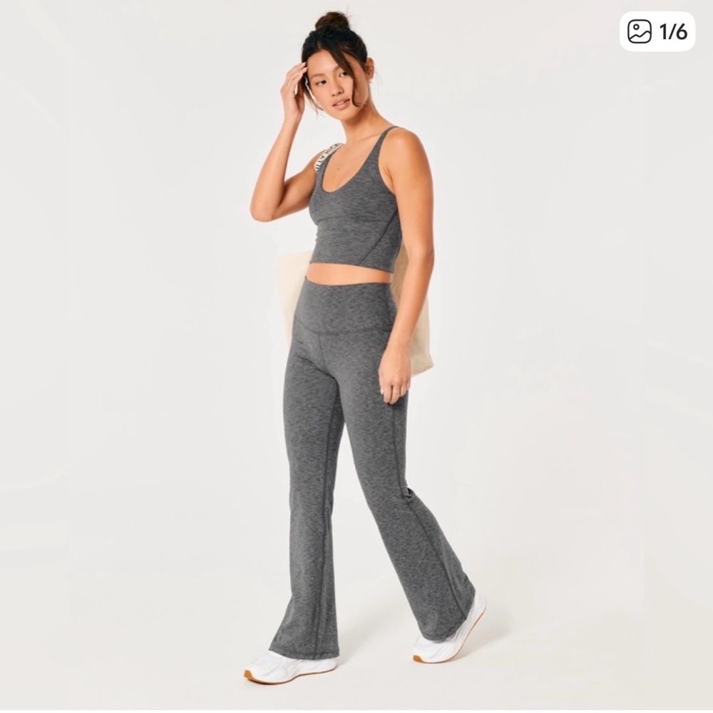 Gilly Hicks Active Recharge High-Rise Flare